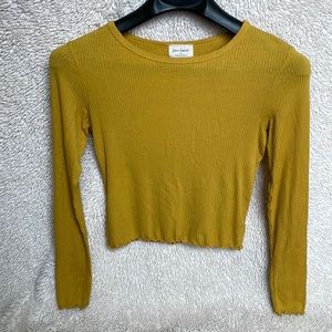 Free Kisses long sleeve